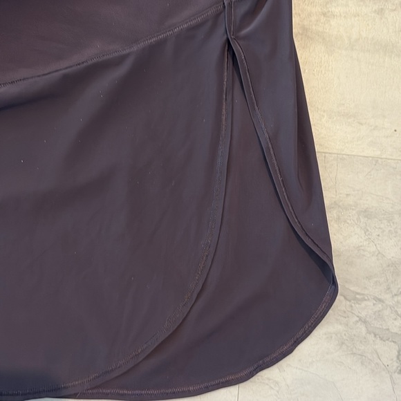 Lululemon Bra Top athletic tank/bra sports bra & over shirt purple EUC Size 8 - Picture 10 of 11